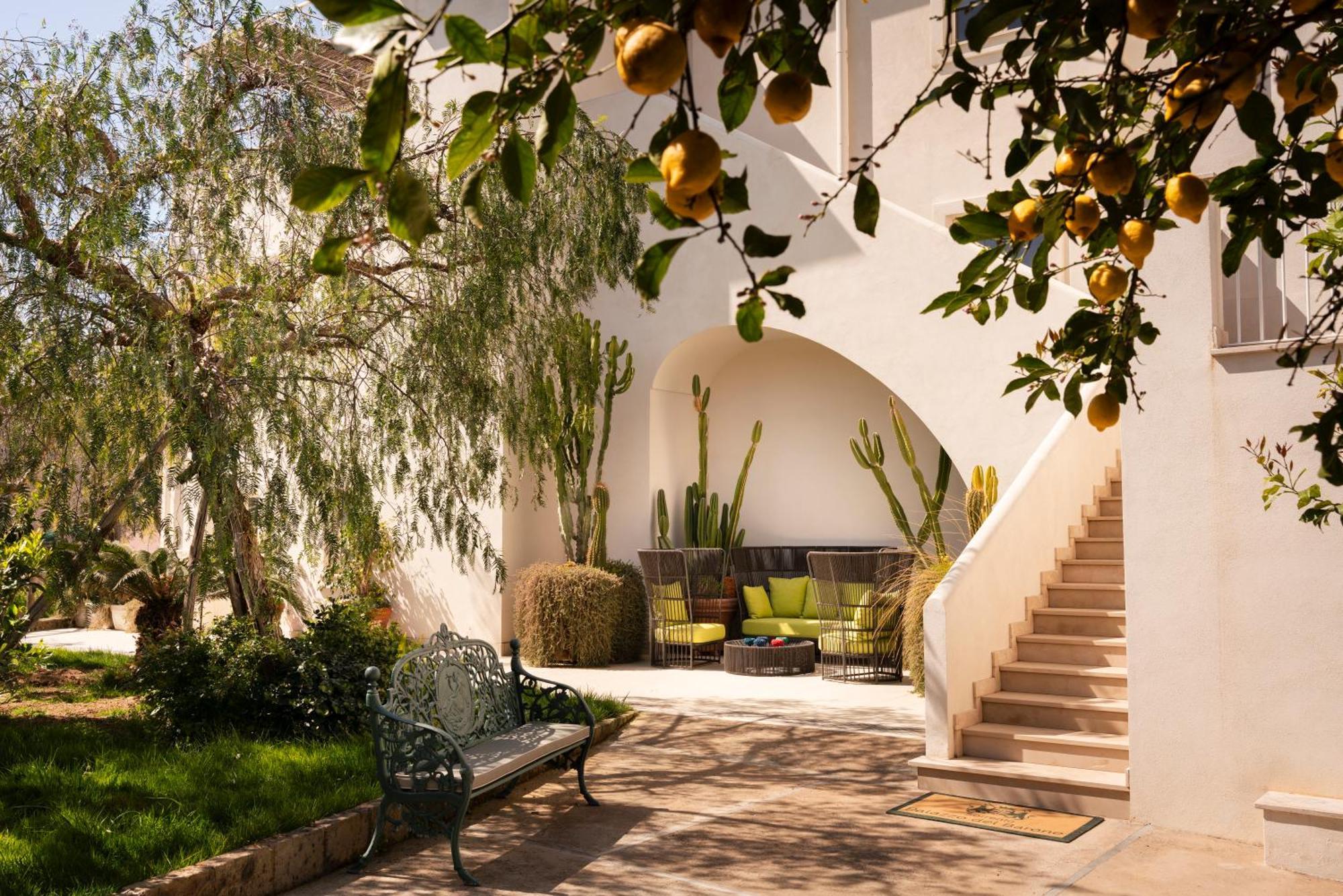 Готель Relais Palazzo Del Barone (Adults Only) Сорренто Екстер'єр фото